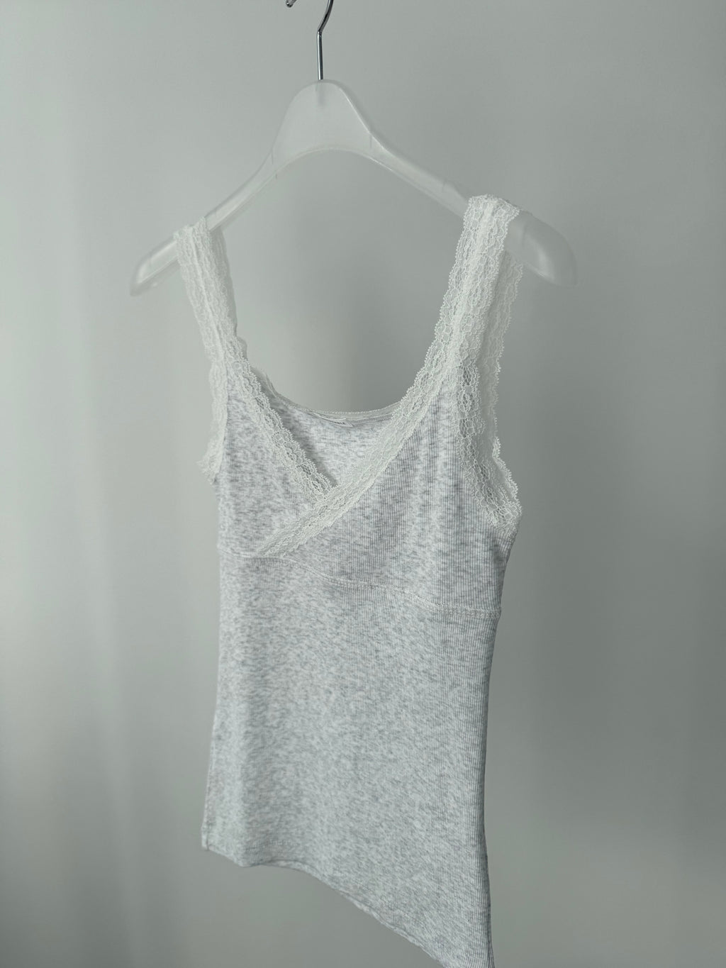 Lily Lace Sleeveless